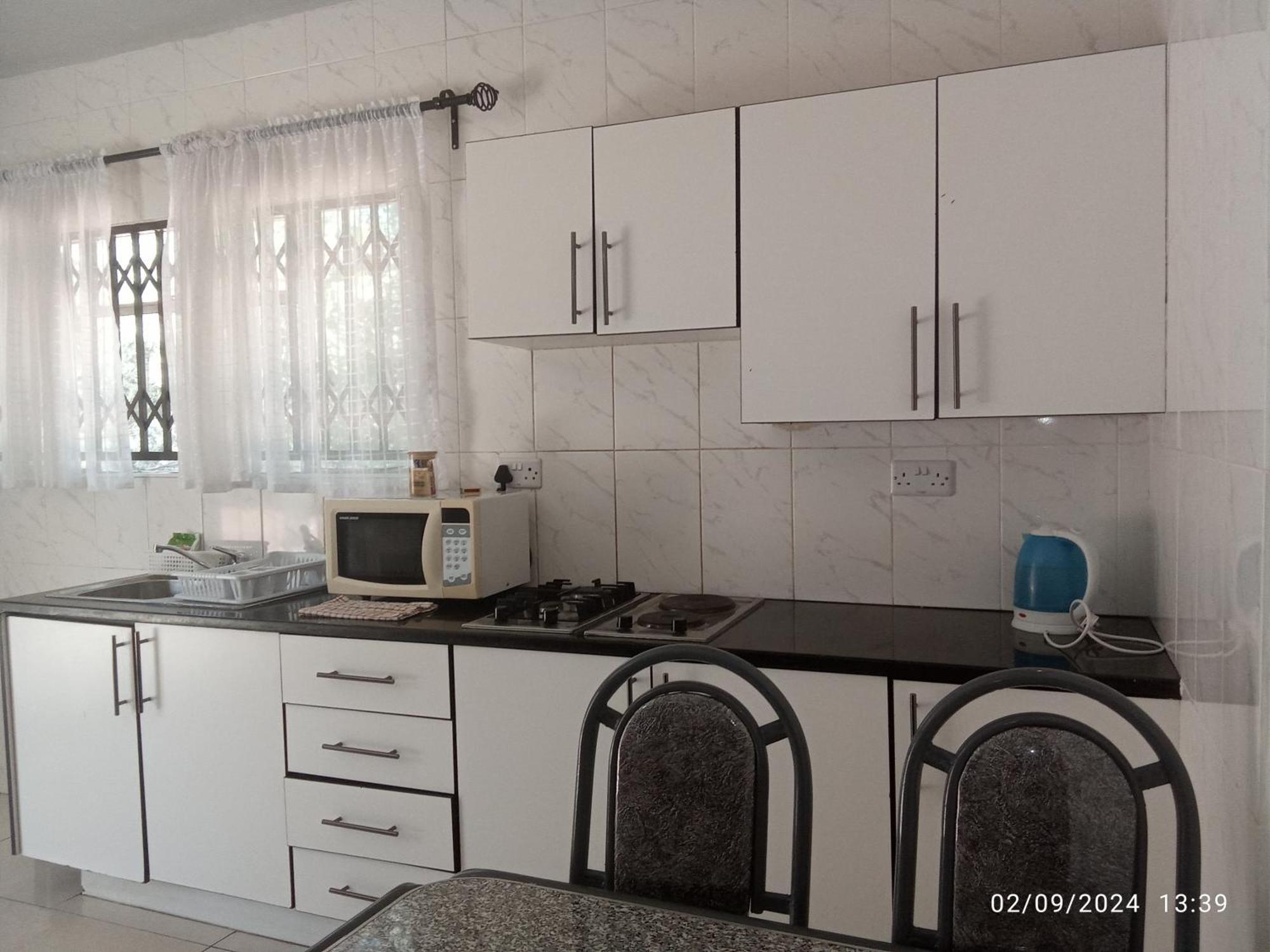 Paterrace Guest Lodge Хараре Экстерьер фото